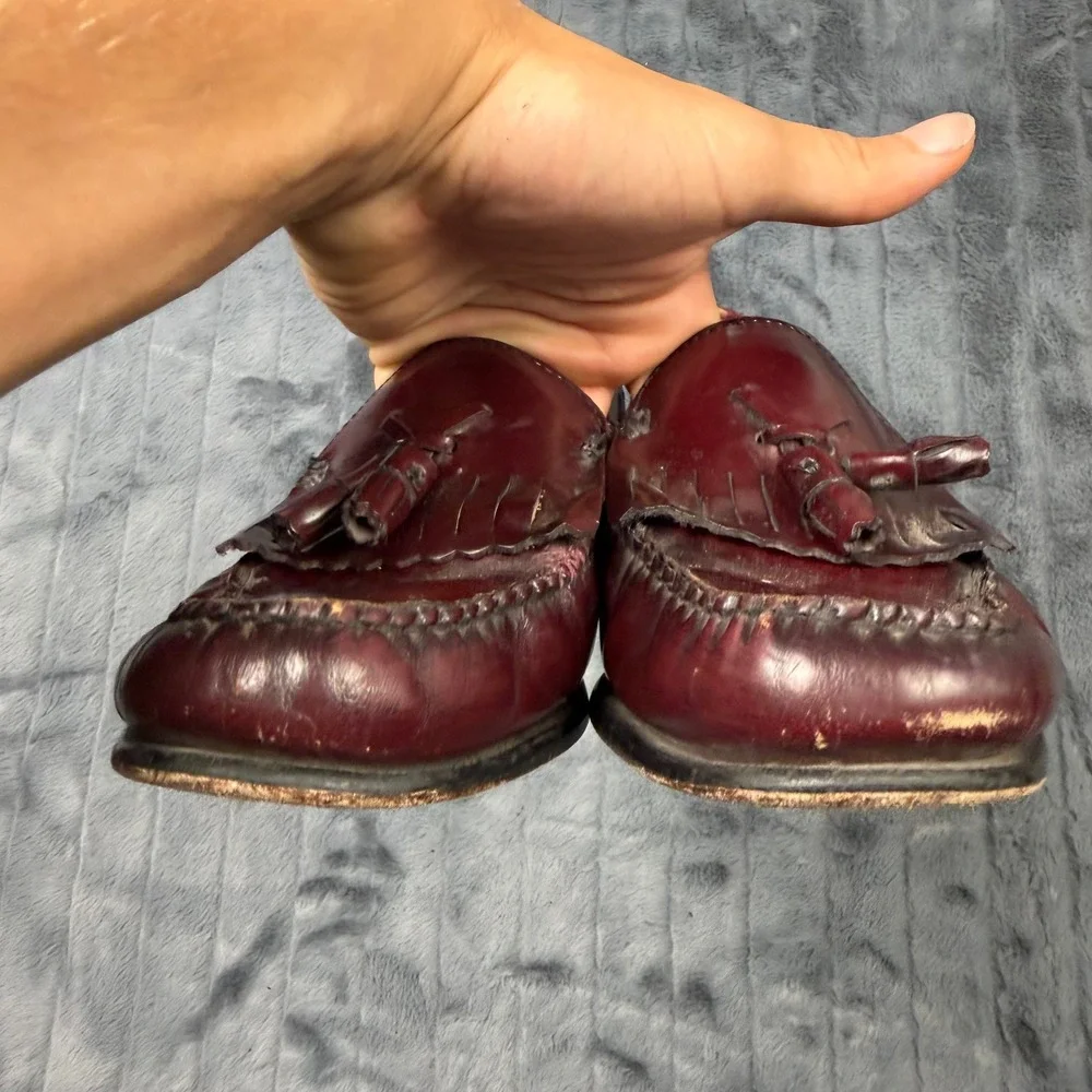 G.H. Bass Weejuns Tassel Loafers Mens 10 Burgundy Kiltie Leather 6152